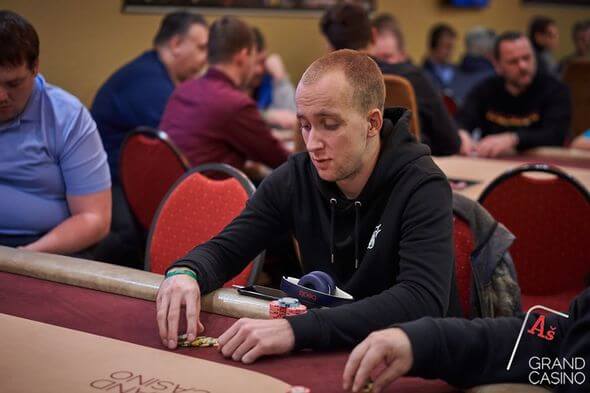 Matěj Rajtr jde do finále WPTSuper50 mezi top stacky