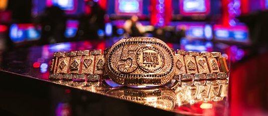 WSOP Online vyvolala debaty o prestiži zlatých náramků