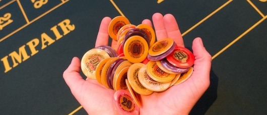 Negreanu: Pomoc, zloděj ukradl mému příteli $25k žetony!