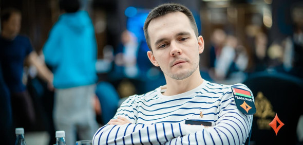 Mikita Badziakouski vítězí ve $25k High Rolleru WPT WOC