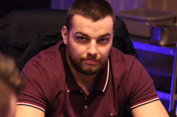 Lukáš Timko vede českou sedmičku do druhého dne Mini Main Eventu Irish Poker Masters
