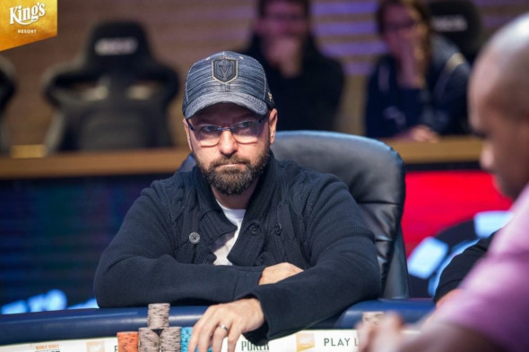 Daniel Negreanu zahájil druhou polovinu challenge skromnou výhrou