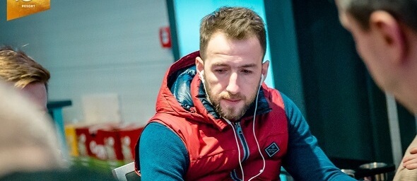 Jakub Oliva ve WPT Super50 KO došel k semifinálovým stolům