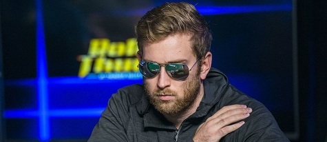 Connor Drinan se na partypokeru usadil v čele Main Eventu WPT Online