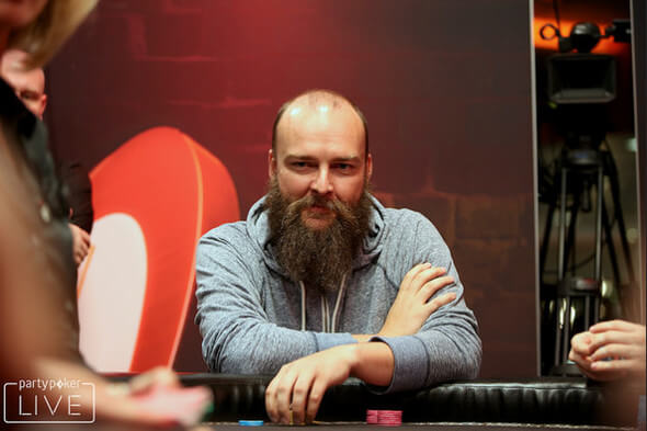 Tomáš Fára si na partypokeru zahraje 2. den WPT500. Přidáte se k němu?