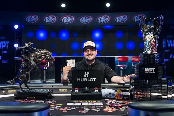 Šampion WPT LA Poker Classic Dennis Blieden jde do vězení za zpronevěru $23 milionů