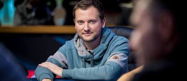 Druhý den Swiss Poker Open si zahraje nejméně 9 Čechů