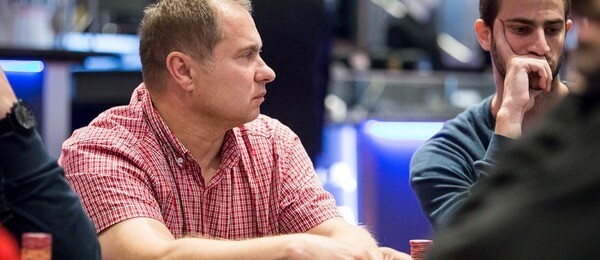 Jarda Peter končí ve WSOPC 6-Maxu devátý