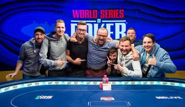 Kteří Češi vyhráli náramek na World Series of Poker?