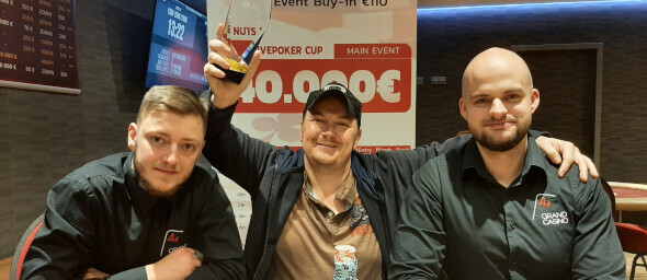 Karel Pelletschek vítězí v Nuts Livepoker Cupu
