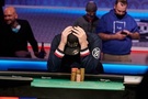 Tři dny po výhře 16. zlatého náramku z WSOP Phil Hellmuth končí druhý