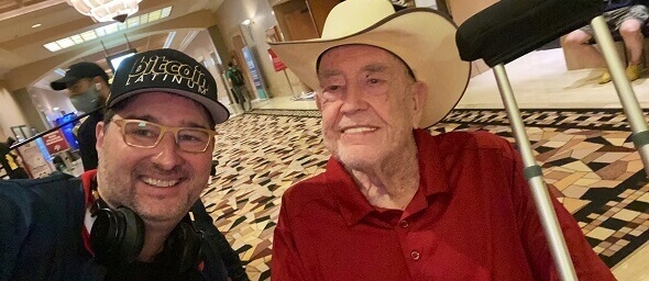 Doyle Brunson si zahrál na WSOP 2021, poprvé po třech letech