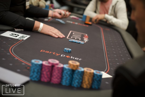 Partypoker a jeho fázové kvalifikace vás mohou dostat do Main Eventu Irish Poker Masters KO Online