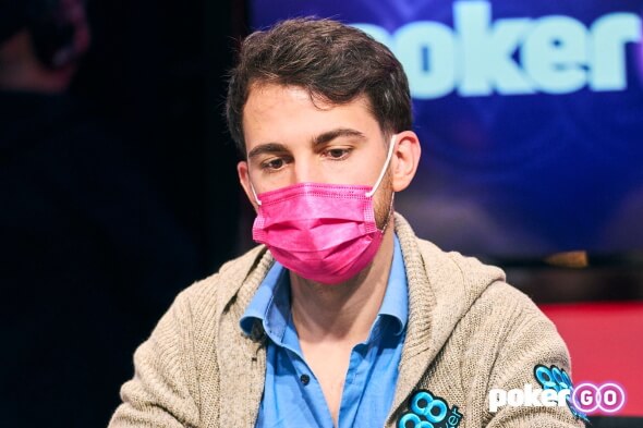 Koray Aldemir k finálovému stolu Main Eventu WSOP 2021 postupuje s 35 % všech chipů