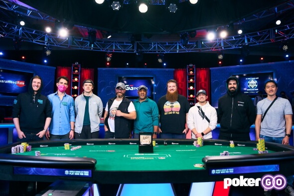 Kolik devítka finalistů Main Eventu WSOP 2021 zaplatila na daních?