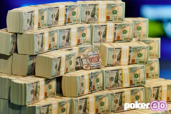 Finalisté Main Eventu WSOP 2021 odvedou pět milionů dolarů na daních