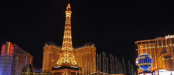 Replika Eiffelovy věže u resortu Bally's and Paris bude dohlížet na konání WSOP 2022