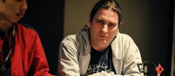 Gareth &quot;Gaz the Hippy&quot; Smirthwaite se kvalifikoval do Main Eventu MILLIONS Online za jeden cent