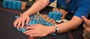 Jaké pokerové turnaje si o víkendu zahrajete na online herně partypoker?