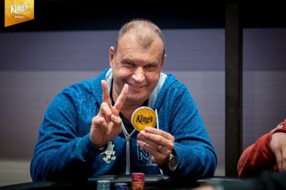 Petr Rychlý hraje poker v King's Resortu Rozvadov i na online pokerových hernách