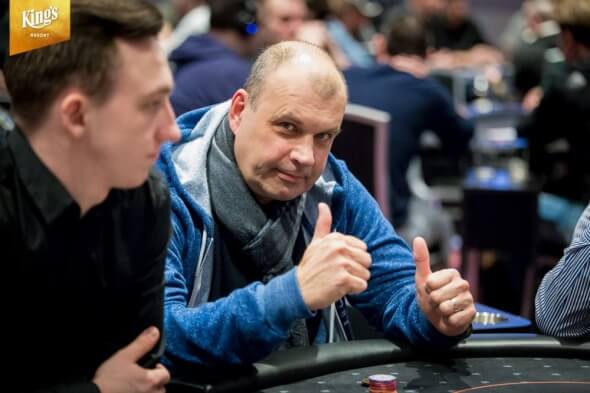 Petr Rychlý, český dabér, herec, moderátor a také nadšený pokerový hráč