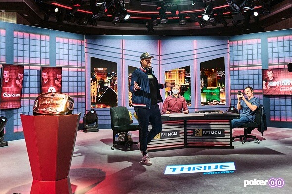 Phil Hellmuth a Tom Dwan sehráli třetí kolo pořadu High Stakes Duel III