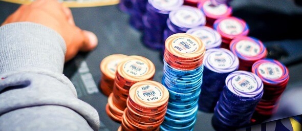 Pokerový turnaj Euro Poker Million v King's Resortu garantuje €1.000.000 na výhrách, z flightu 1C postoupili i tři čeští hráči