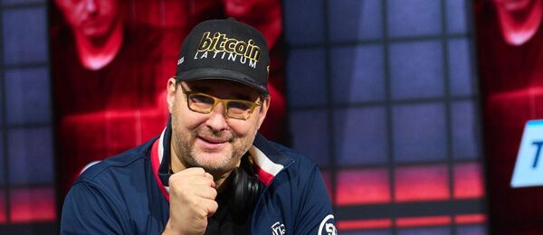 Phil Hellmuth při High Stakes Duel III na PokerGO.com