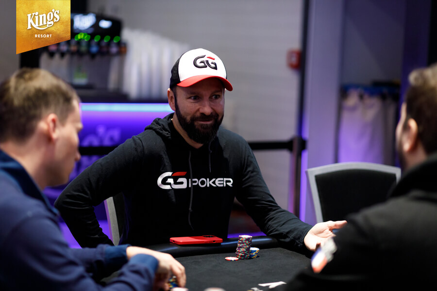 Daniel Negreanu zveřejnil twitterovou sázkovou výzvu na rok 2023