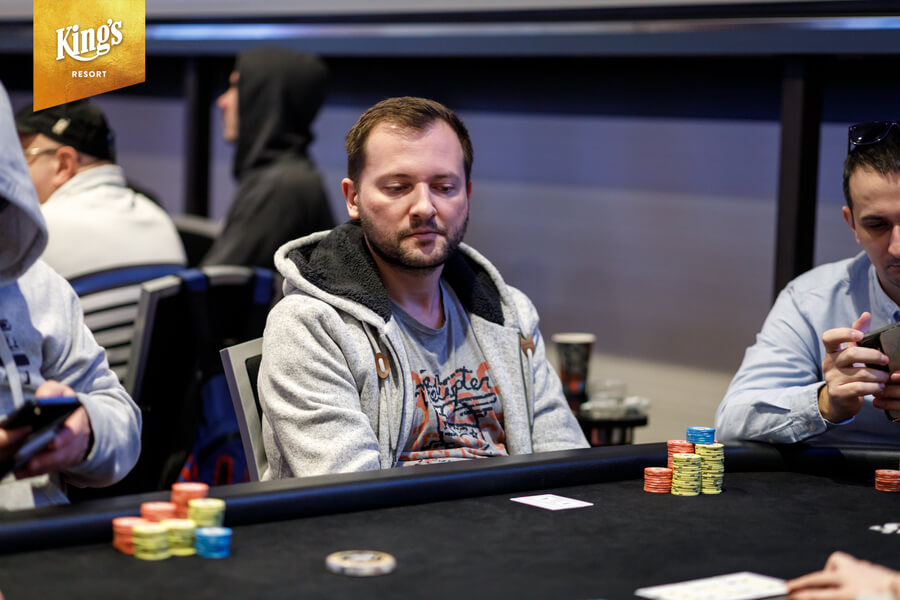 Michal Mrakeš válcuje WSOPC v King's Casinu. Další tučná odměna v 3K 8-Maxu!