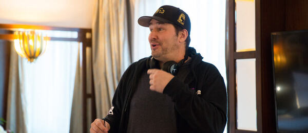 Phill Hellmuth v King’s