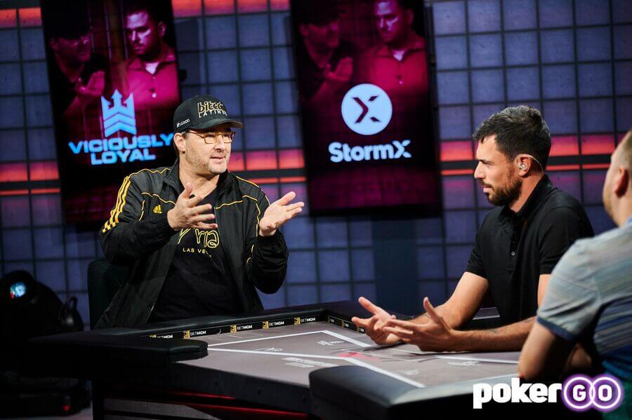 Phil Hellmuth při High Stakes Duel III na PokerGO.com