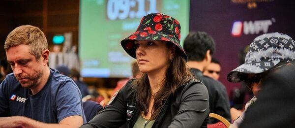 Monika Zukowicz stihla během dne 1A WSOP Main Eventu zkompletovat quads