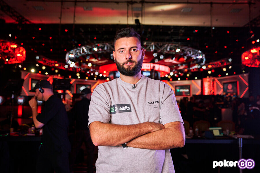 Dean Hutchison v ME WSOP na PokerGo.com