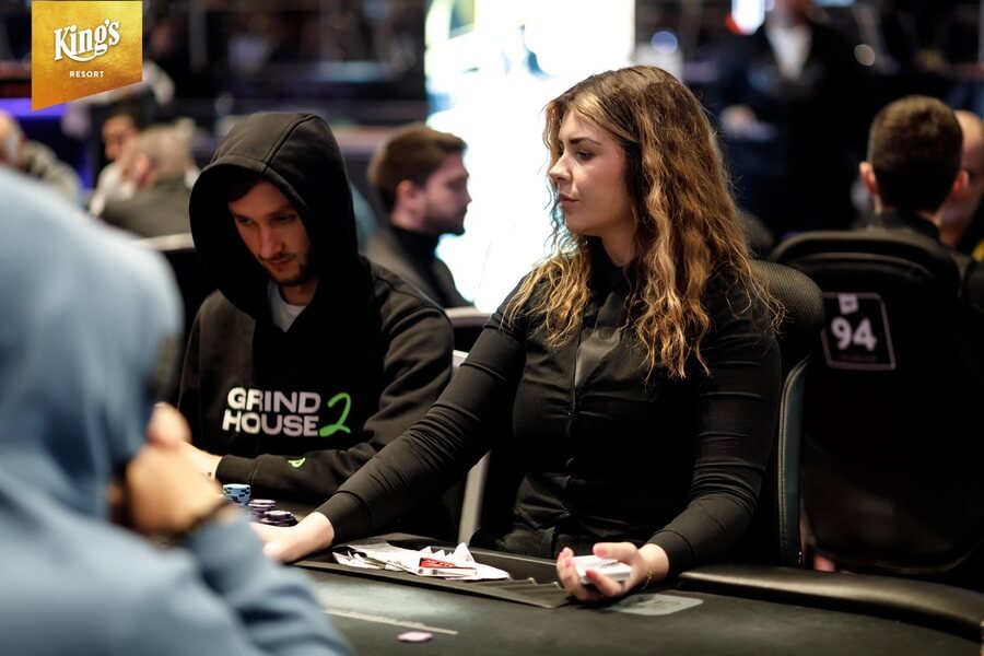 Prvním českým postupujícím do dne 2 rozvadovské German Poker Tour je Adam Bučil