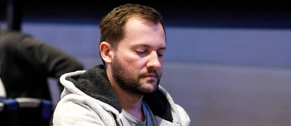 Michal Mrakeš českým chipleaderem v WSOPE 2023 Mini Main Eventu