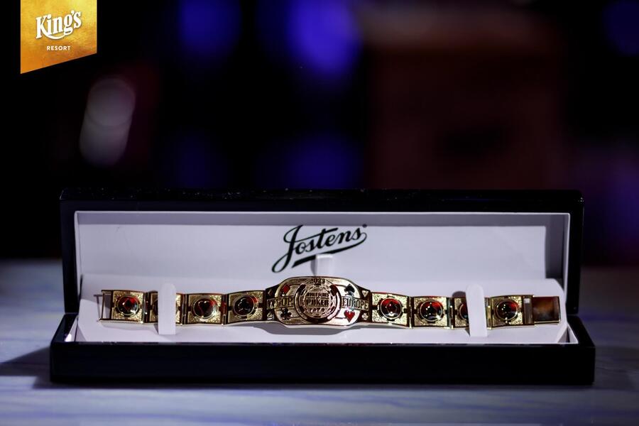 Devátý zlatý bracelet z WSOPE 2023 se stal kořistí Švéda Tobiase Garpa v Mystery Bounty eventu