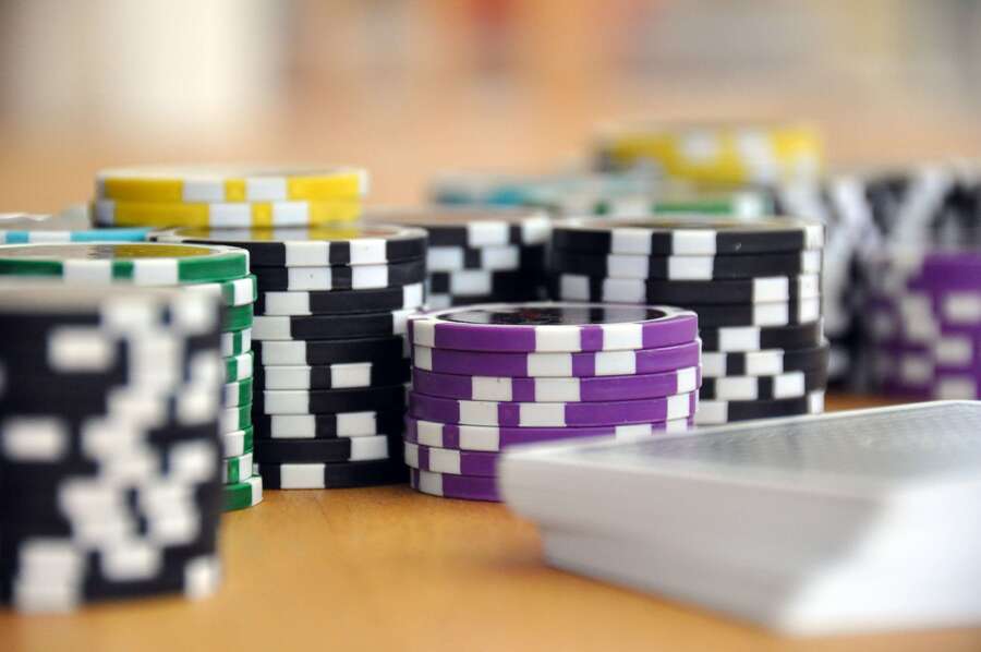 Brazilský pokerový hráč byl vyřazen z turnaje za podvod s chipy
