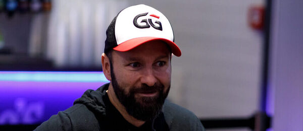 Daniel Negreanu nesnáší hru na short stacku, proto přišel na Twitteru s řešením