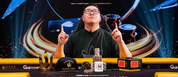 Danny Tang se usadil na prvním místě v boji o Hráče roku na okruhu Triton Super High Roller Series