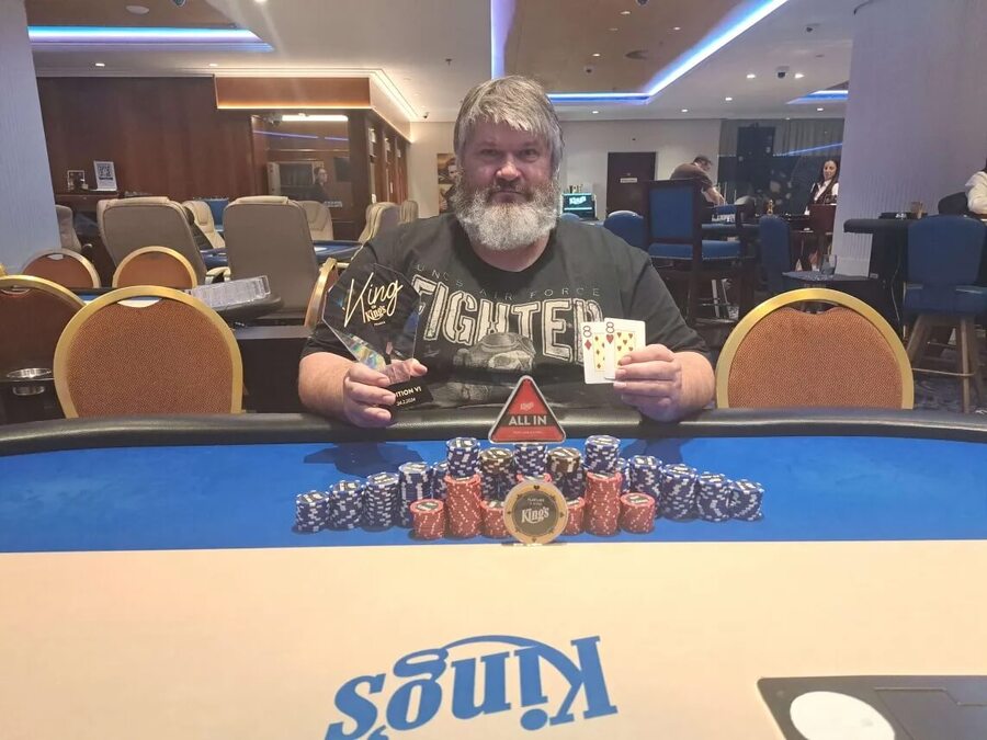 Vítěz King of King’s Prague High Roller Jiří Kotvas