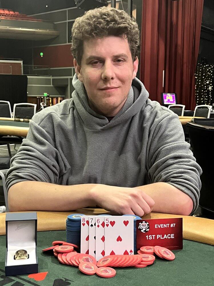 Ari Engel po zisku 16. WSOPC titulu v chicagském casinu Horseshoe Hammond