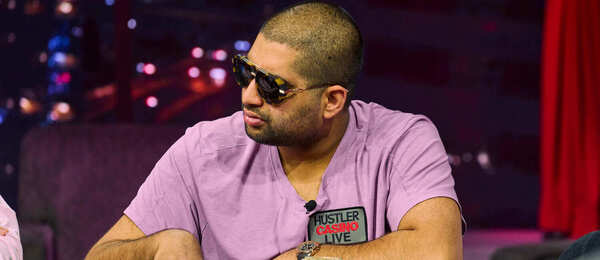 Nik Airball hraje ve High Stakes Poker na PokerGo.com