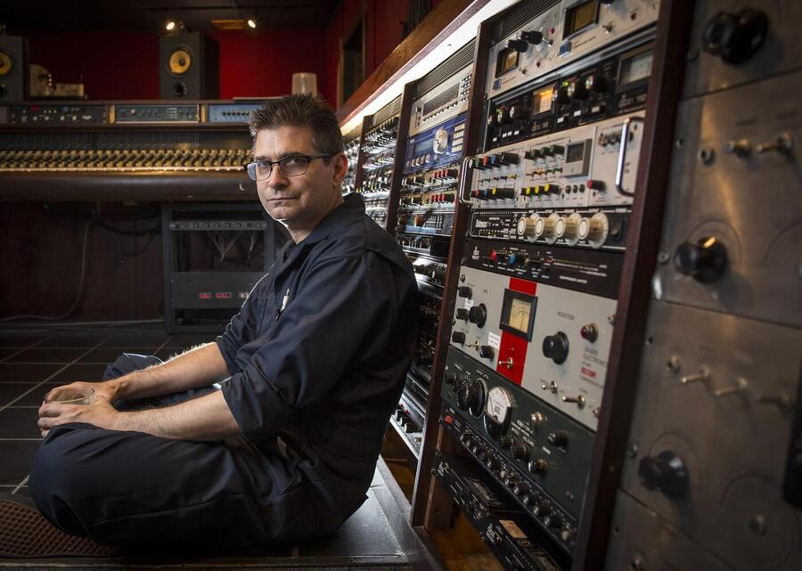 Hudební producent a držitel dvou WSOP náramků Steve Albini