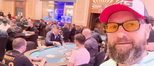 Daniel Negreanu točí pravidelné vlogy z WSOP Paradise