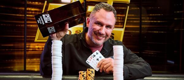 Christopher Costa na PLO series od PokerGO.com