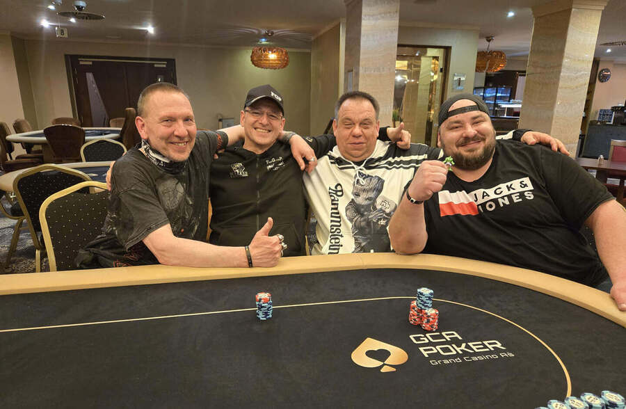 5-way deal zakončil turnaj Thursday 3K