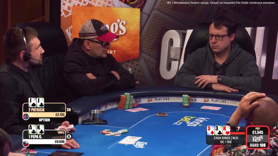 Pepa G (vlevo) při cash game v King’s Resortu