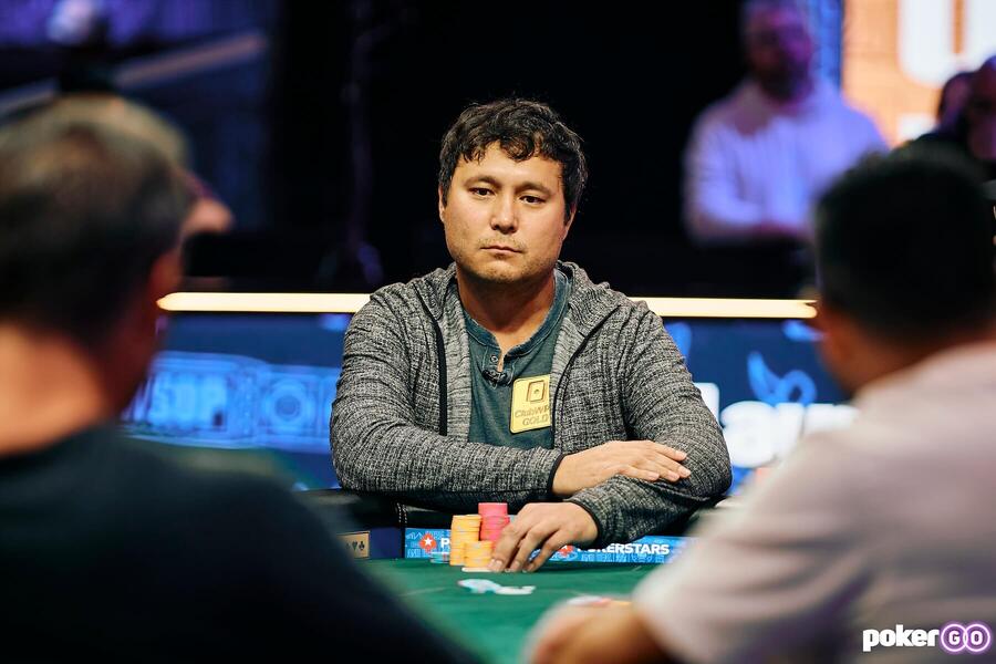 Jesse Yaginuma během WSOP 2025 na PokerGO.com