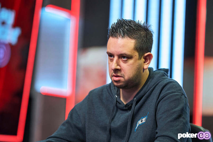 Jared Bleznick během High Stakes Duel 6 na PokerGO.com
